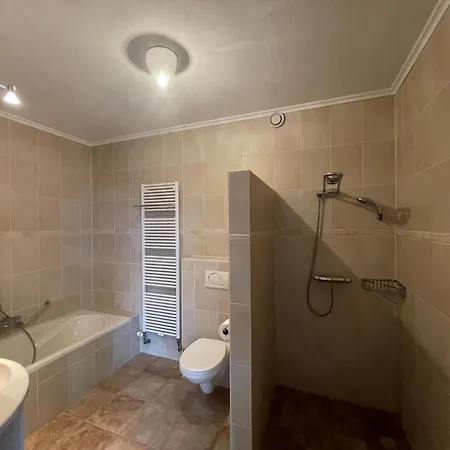 Ferienhaus Spacious Country Retreat *